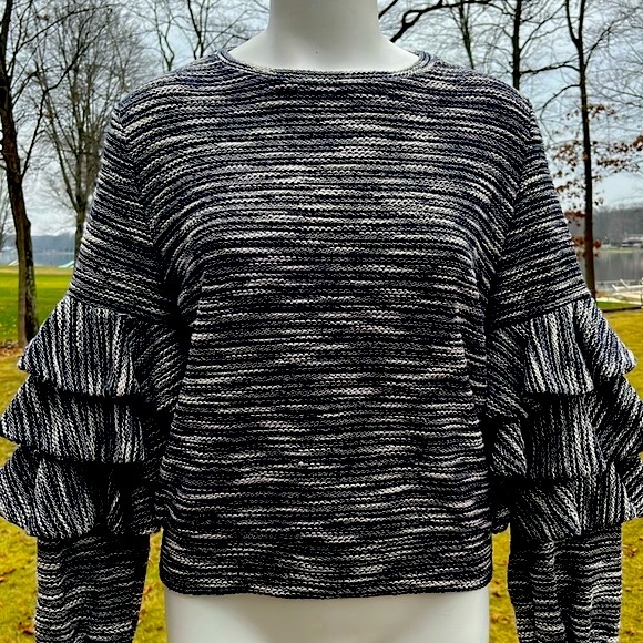 MISA Los Angeles very unique Boho top - Picture 2 of 10